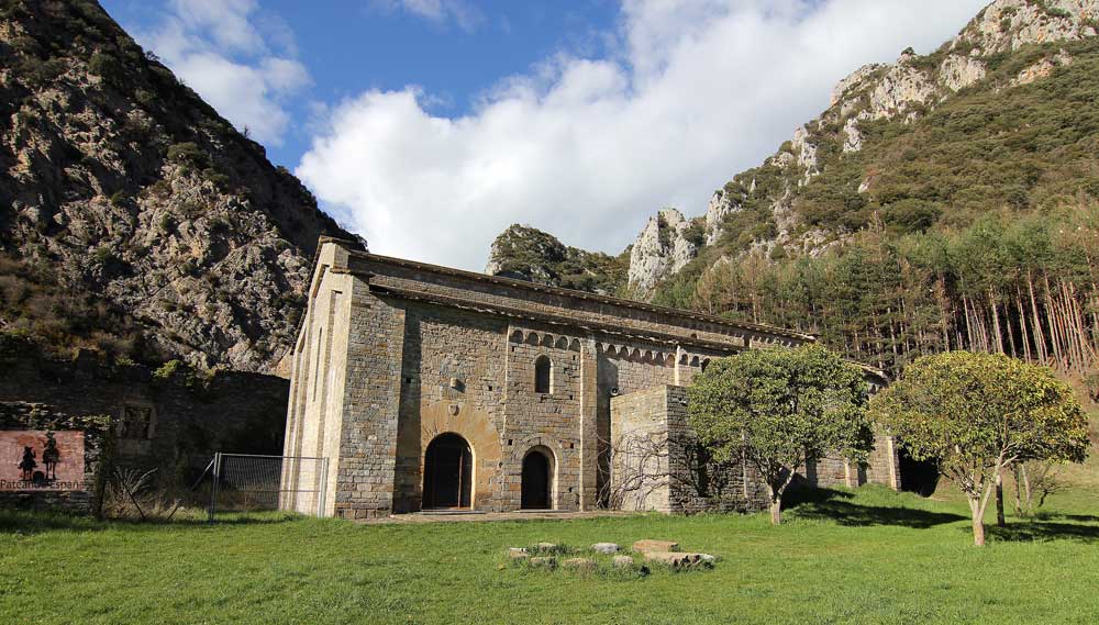 Monasterio de Santa María de Obarra